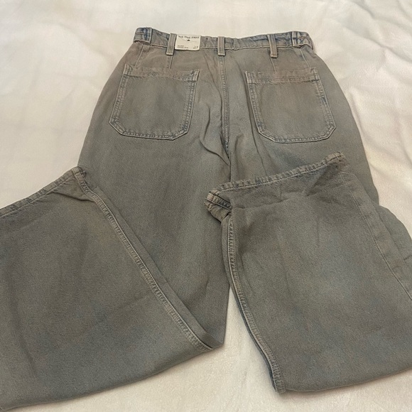 New! Free People Palmer Cuffed Baggy Wide Leg Jeans Blue Gray 2124 - Picture 5 of 14